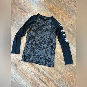XL Youth Boys PUMA Shirt